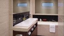 Motor yacht Imperial Princess - Aft VIP Stateroom - Bathroom